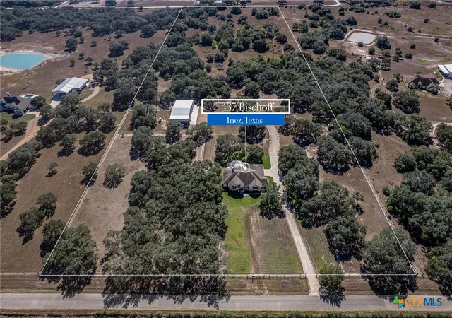 Homes for sale in Inez, TX | 437 Bischoff Rd, Inez, TX 77968 | MLS# 596940