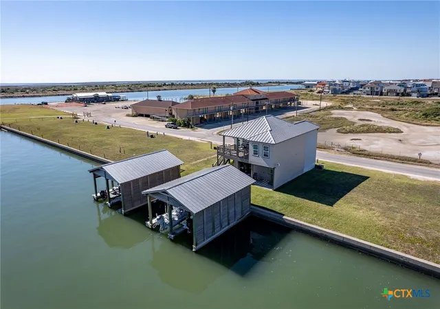 5th image of 507 S 7Th St, Port O Connor, TX 77982 | MLS# 597337