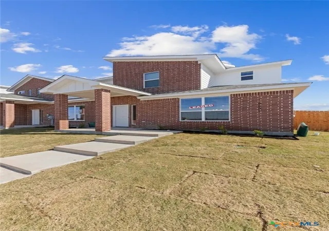 Photo 3 of Townhouse for sale at 4627 Kings Xing Blvd, Temple, TX 76502 | MLS# 597763 | Listing updated on 2025-11-13