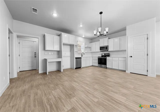 Photo 4 of Townhouse for sale at 4627 Kings Xing Blvd, Temple, TX 76502 | MLS# 597763 | Listing updated on 2025-11-13