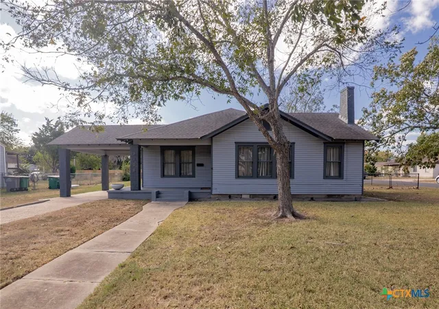 Photo 1 of Single family home for sale at 3109 N Main St, Victoria, TX 77901 | MLS# 596999 | Listing updated on 2026-07-15