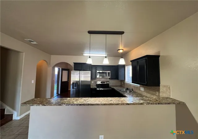 5th image of 1105 Grace Pt Dr, Killeen, TX 76549