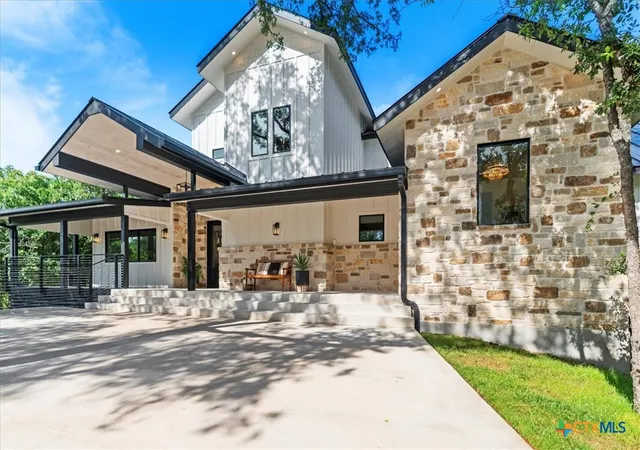 2nd image of 202 Hub Dr, Wimberley, TX 78676 | MLS# 596199