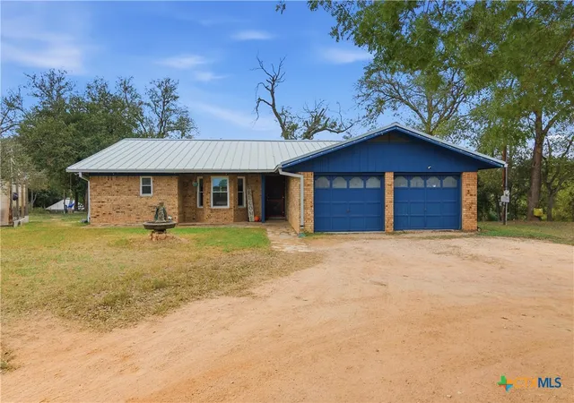 3rd image of 384 Waterway Pass, New Braunfels, TX 78130 | MLS# 598301