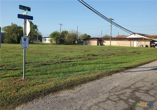 3rd image of 502-508 S Main St, Seadrift, TX 77983 | MLS# 598388