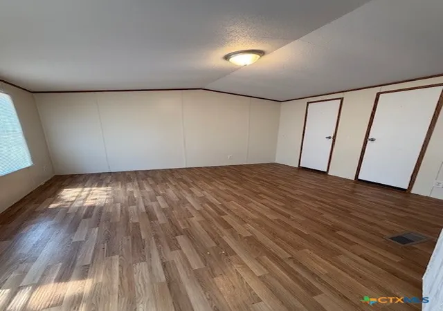 3rd image of 263 Hickory Hill Dr, La Vernia, TX 78121 | MLS# 598440