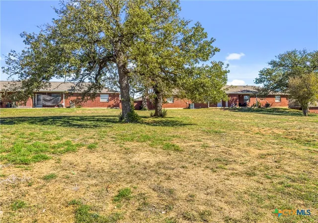 Homes for sale in Kingsland, TX | 2102 Cedar Valley Dr, Kingsland, TX 78639 | MLS# 597891