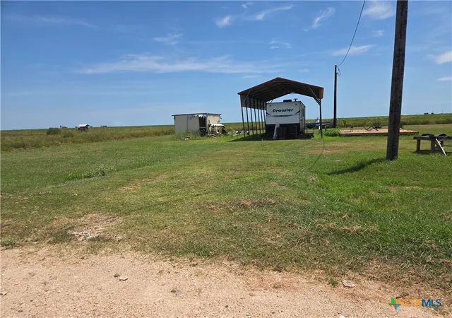 2nd image of 167 Coral Ln, Palacios, TX 77465 | MLS# 598604