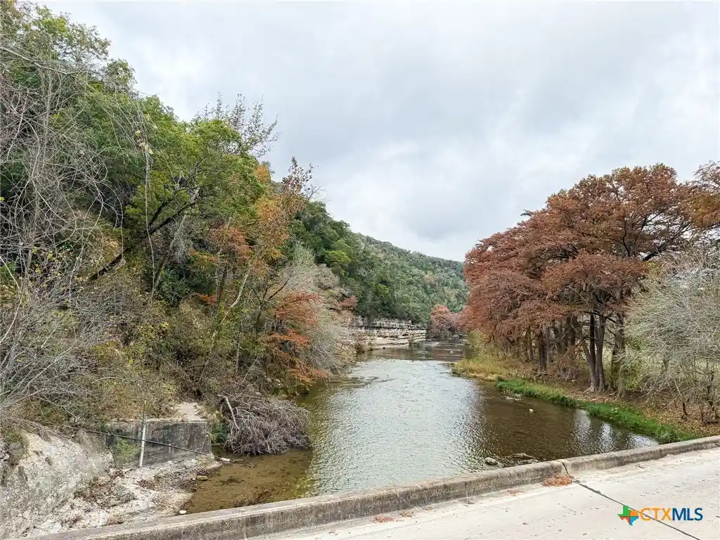 Photo 1 of Single family home for sale at 9751 River Rd, New Braunfels, TX 78132 | MLS# 598766 | Listing updated on 2026-10-21