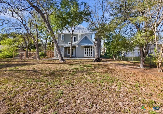 48th image of 211 Lavaca St, Yoakum, TX 77995 | MLS# 598907