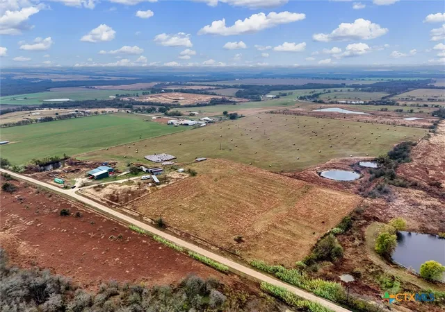 3rd image of 689 County Road 464, Eddy, TX 76524 | MLS# 599432