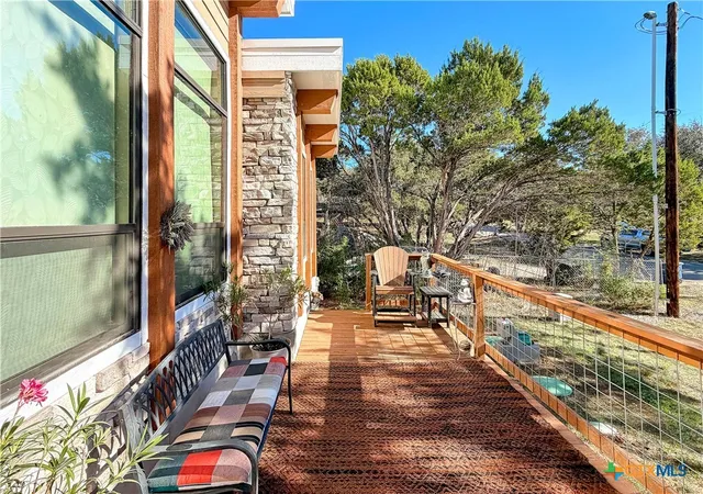 4th image of 1151 Eastview Dr, Canyon Lake, TX 78133 | MLS# 599598