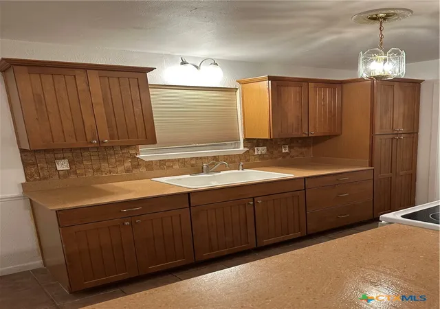 Photo 4 of Single family home for sale at 513 Myra Lou Ave, Copperas Cove, TX 76522 | MLS# 599799 | Listing updated on 2026-02-18