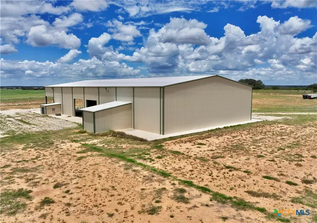 Photo 2 of House for sale at 7837 Old Campbellton Rd, San Antonio, TX 78264 | MLS# 599812 | Listing updated on 2026-07-18