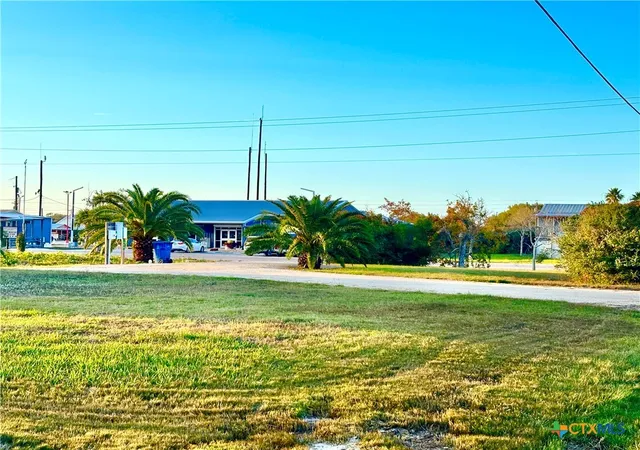 4th image of 202 S 5Th St, Port O Connor, TX 77982 | MLS# 599916