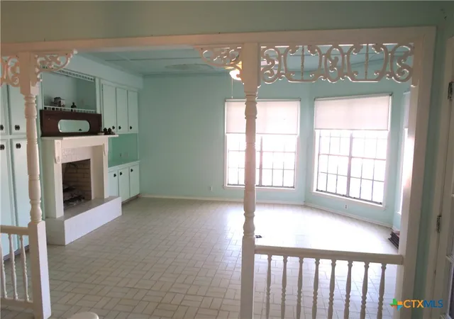 Photo 4 of Sale Pending at 342 W Oak St, Goliad, TX 77963 | MLS# 599894 | Listing updated on 2026-07-24