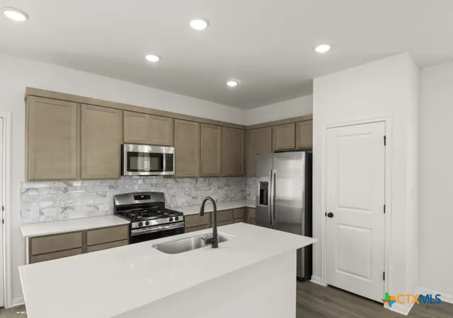 3rd image of 1632 Esplanade Pkwy, San Marcos, TX 78666 | MLS# 600126