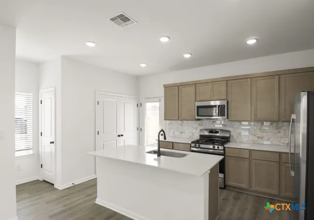 4th image of 1632 Esplanade Pkwy, San Marcos, TX 78666 | MLS# 600126