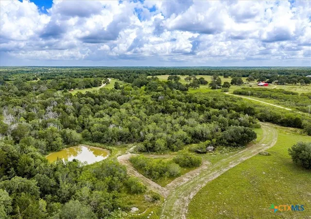 Homes for sale in Flatonia, TX | 2845 Boehnke Rd, Flatonia, TX 78949 | MLS# 600145
