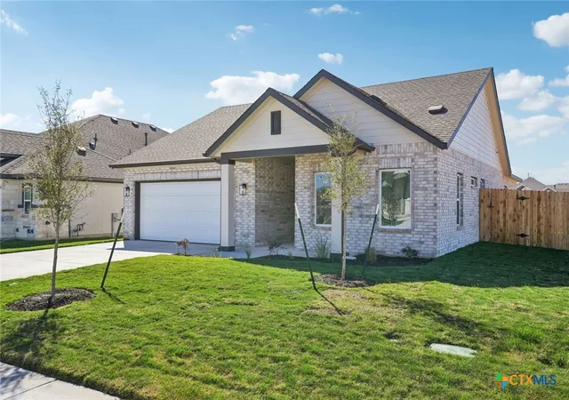 Photo 2 of Single family home for sale at 3732 Canby Oak Blf, Seguin, TX 78155 | MLS# 600300 | Listing updated on 2026-09-30