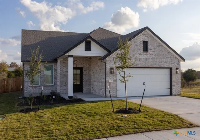 2nd image of 111 Sawtooth Oak Dr, Seguin, TX 78155 | MLS# 600301