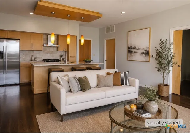 4th image of 1600 Barton Springs Rd #5610, Austin, TX 78704 | MLS# 600305