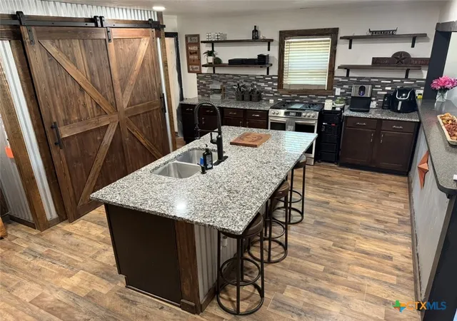 2nd image of 202 Clark St, Yoakum, TX 77995 | MLS# 600489