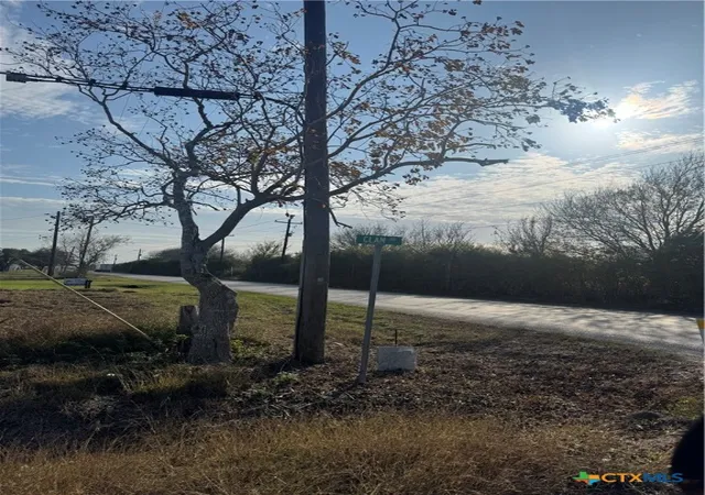 2nd image of 424 Clam Dr, Palacios, TX 77465 | MLS# 600472