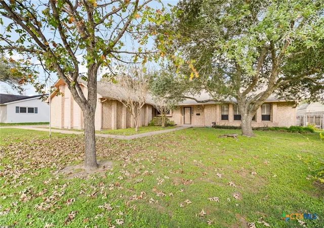 4th image of 603 Suzanne St, Edna, TX 77957 | MLS# 600652