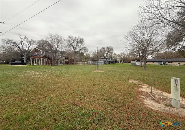 Homes for sale in Seguin, TX | 110 Lake Forrest Dr, Seguin, TX 78155 | MLS# 600640