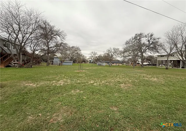 Homes for sale in Seguin, TX | 110 Lake Forrest Dr, Seguin, TX 78155 | MLS# 600640