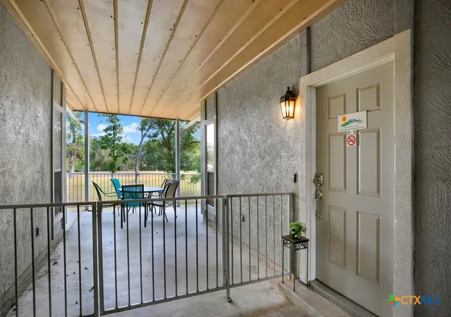4th image of 730 E Mather St #B101, New Braunfels, TX 78130 | MLS# 600703