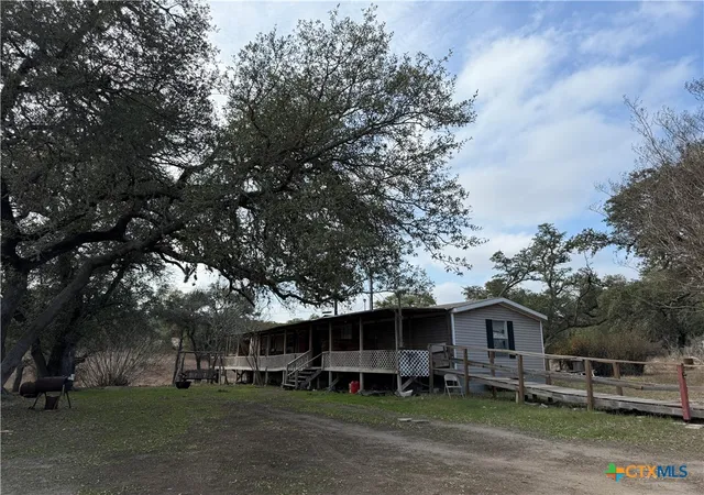 2nd image of 1775 Oak Mdws, Canyon Lake, TX 78133 | MLS# 600970