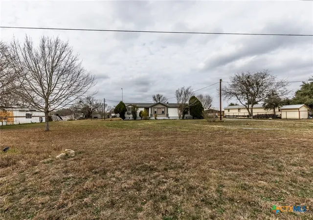 3rd image of 5526 Fm 20, Seguin, TX 78155 | MLS# 601141