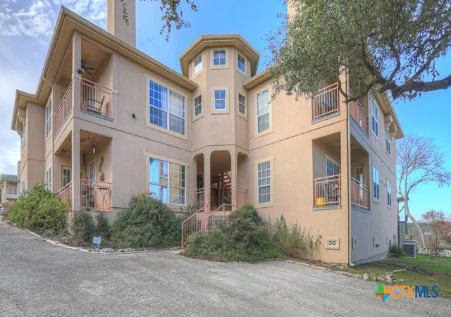 Homes for sale in Canyon Lake, TX | 2305 Connie Dr #102, Canyon Lake, TX 78133 | MLS# 601253