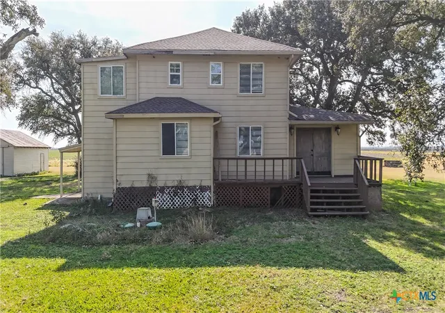 1st image of 676 County Road 426, El Campo, TX 77437 | MLS# 601492