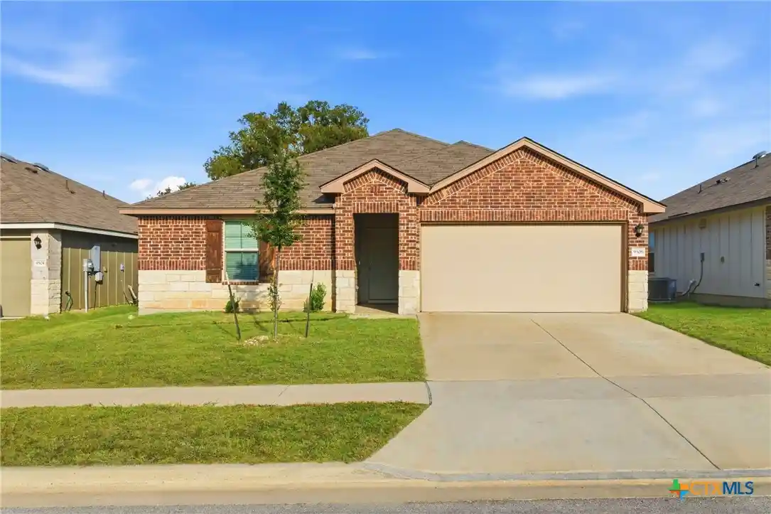Photo 1 of Sale Pending at 9506 Falme Ln, Killeen, TX 76542 | MLS# 601529 | Listing updated on 2026-10-26