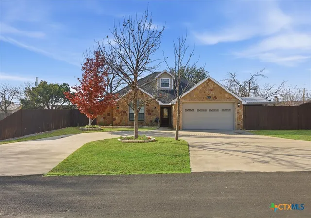 Photo 3 of Sale Pending at 8713 Kansas Ave, Temple, TX 76502 | MLS# 601559 | Listing updated on 2026-10-04