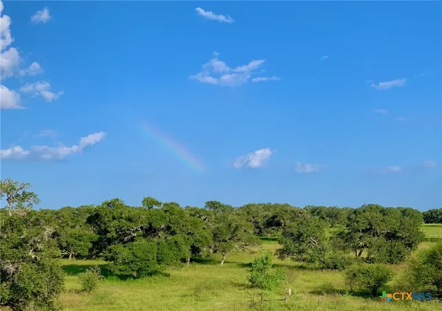4th image of 15395 E State Hwy 111, Yoakum, TX 77995 | MLS# 601568