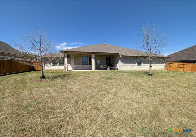 Photo 4 of Single family home for sale at 6016 Bella Charca Pkwy, Nolanville, TX 76559 | MLS# 602020 | Listing updated on 2026-07-18