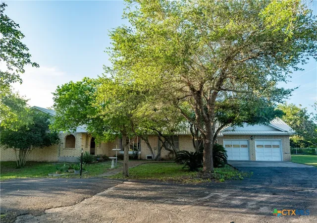 30th image of 137 Fm 774, Refugio, TX 78377 | MLS# 602104