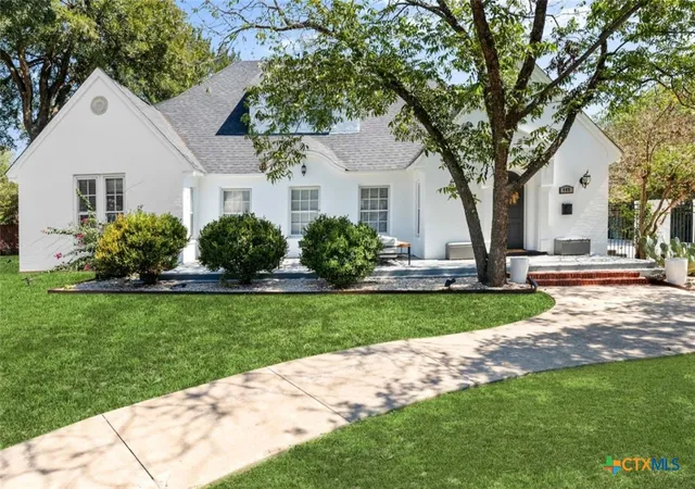 1st image of 445 N Wall St, Belton, TX 76513 | MLS# 601929