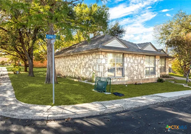 Photo 3 of Single family home for sale at 4025 Cypress Ct, Schertz, TX 78108 | MLS# 602130 | Listing updated on 2026-06-01