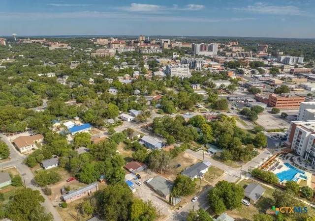 Photo 45 of Single family home for sale at 512 Valley St, San Marcos, TX 78666 | MLS# 602111 | Listing updated on 2026-07-17