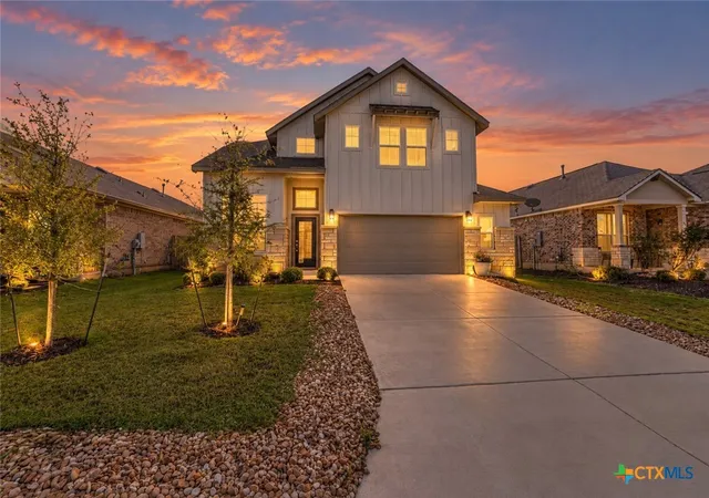 Photo 1 of Single family home for sale at 1940 Colonial Ave, New Braunfels, TX 78130 | MLS# 602307 | Listing updated on 2026-10-01
