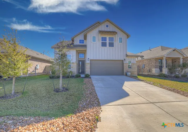 Photo 2 of Single family home for sale at 1940 Colonial Ave, New Braunfels, TX 78130 | MLS# 602307 | Listing updated on 2026-04-24