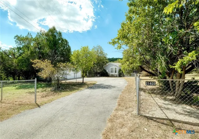 2nd image of 21405 Cherry Hollow Cvs, Leander, TX 78641 | MLS# 602364
