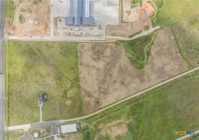 4th image of 762 Tx-304 #A, Bastrop, TX 78602 | MLS# 602038