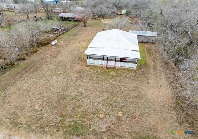 Homes for sale in Smiley, TX | 406 N Carpenter St, Smiley, TX 78159 | MLS# 602499