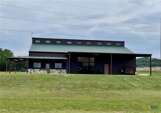 Homes for sale in Stonewall, TX | 3259 Schumann Rd, Stonewall, TX 78671 | MLS# 602599